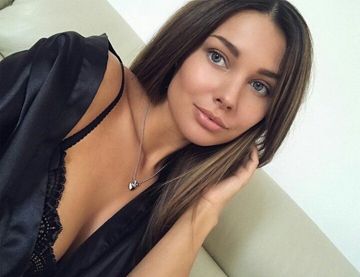 Путана Алиса Шатенка c 3 размером груди у метро Ленинский Проспект Санкт-Петербург Фото - 3